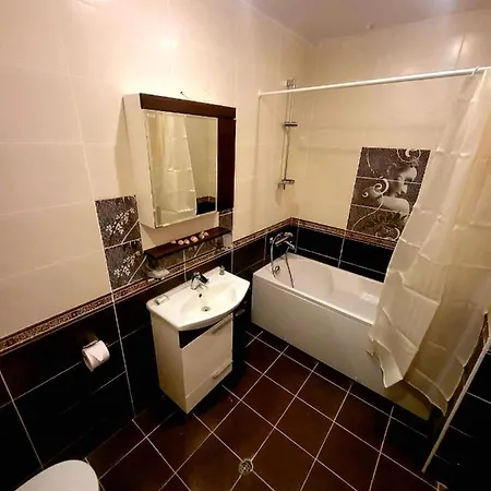 Dilov In Yalta Апартаменты Золотые Пески