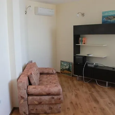 Dilov In Yalta * Золотые Пески