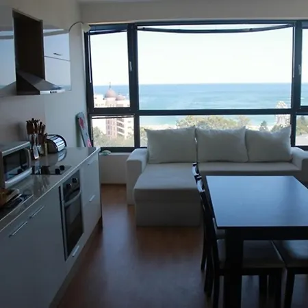 Dilov In Yalta Золотые Пески