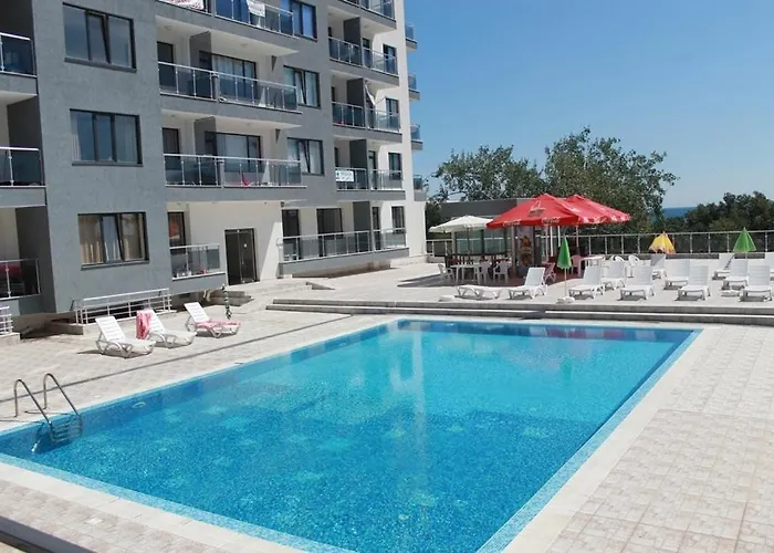 дилов в ялта комплекс *