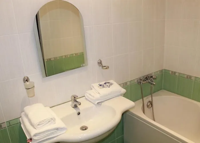 дилов в ялта комплекс *