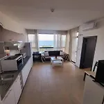 Apartment Dilov In Yalta Goldstrand