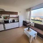 дилов в ялта комплекс *