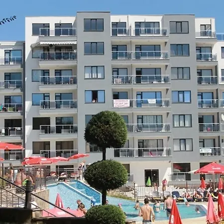 Dilov In Yalta Golden Sands