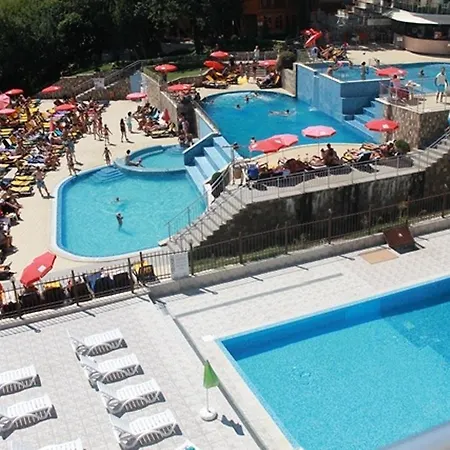 Dilov In Yalta *