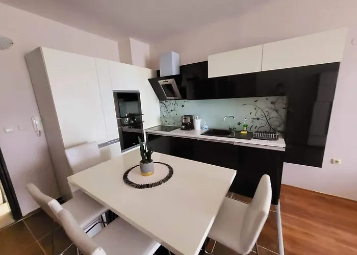 Dilov In Yalta Apartment